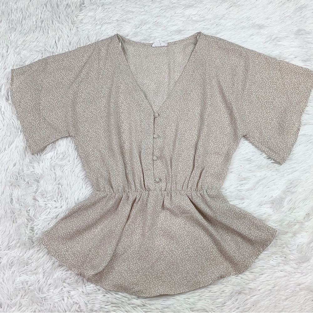 Sienna Sky shorts sleeve V neck printed peplum top elastic waist dolman sleeve